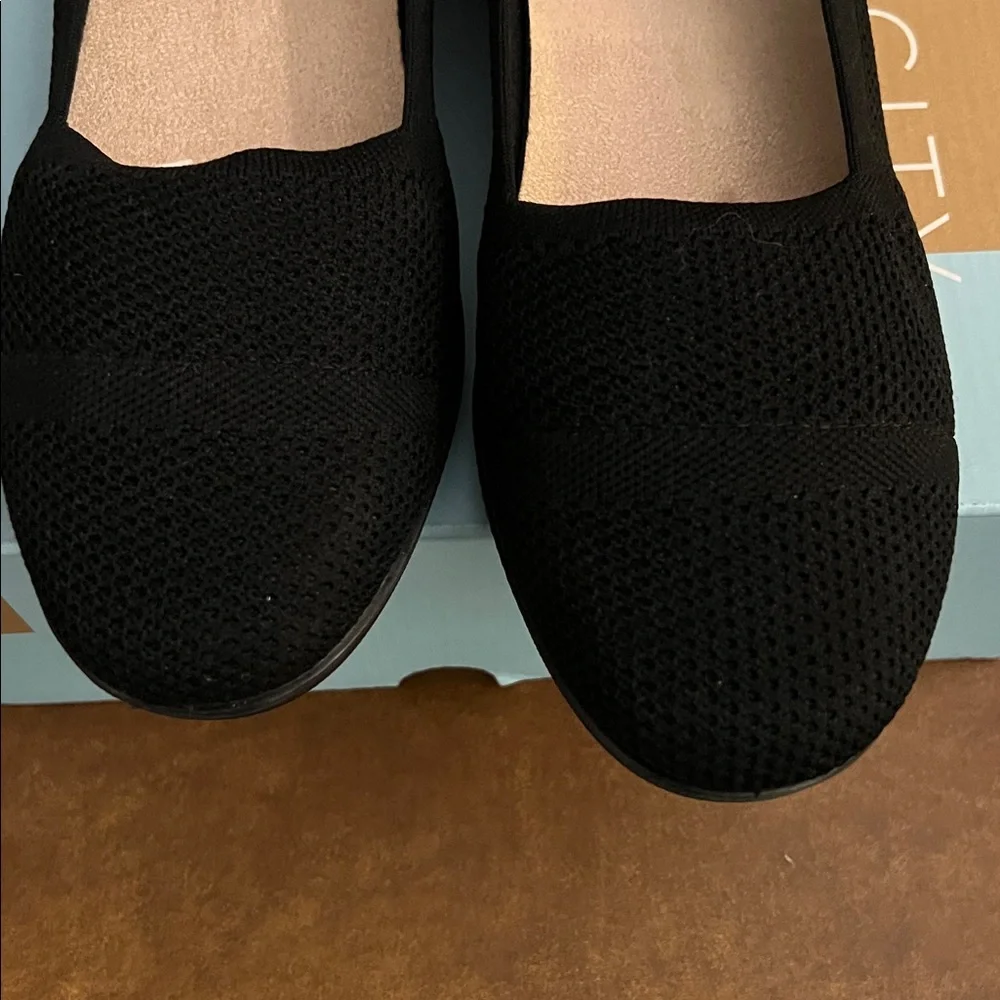 LifeStride Velocity 2.0 Black Flats - Picture 2 of 4